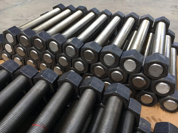 Stud Bolts